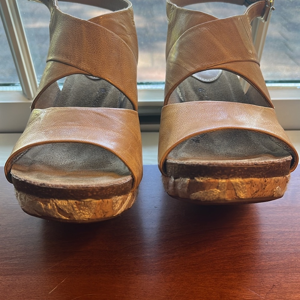 Sofft Size 8.5 The Color Is More Of A Mustard Col… - image 6